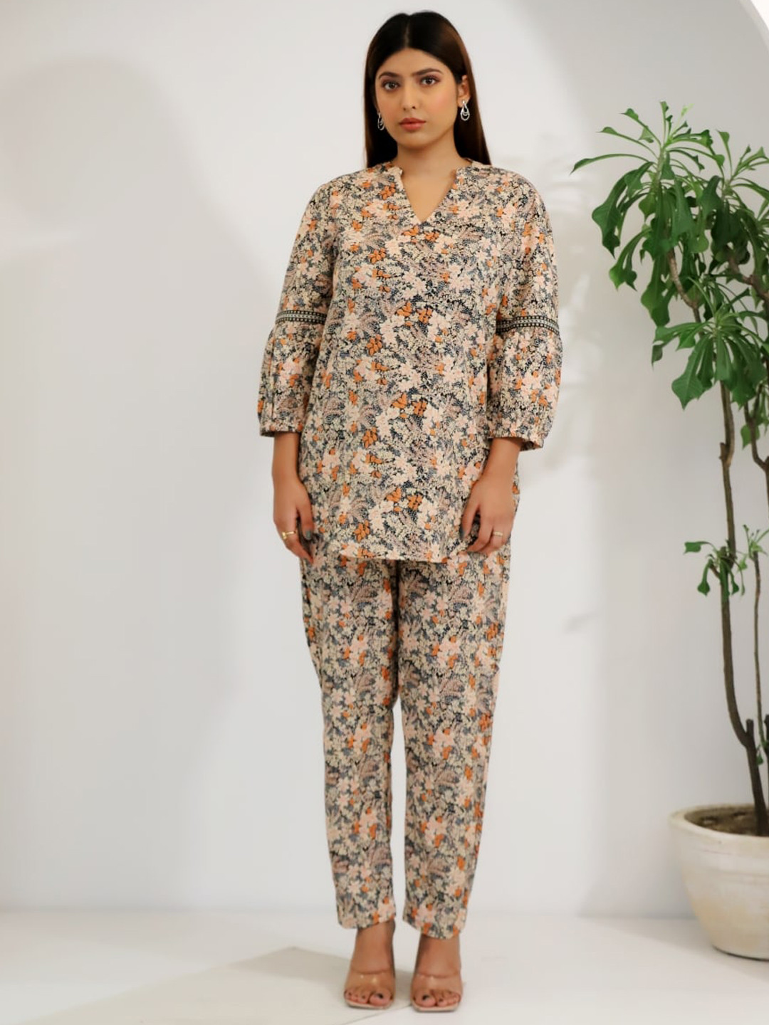 Lake Peace Floral Printed Linen Tunic With Trousers