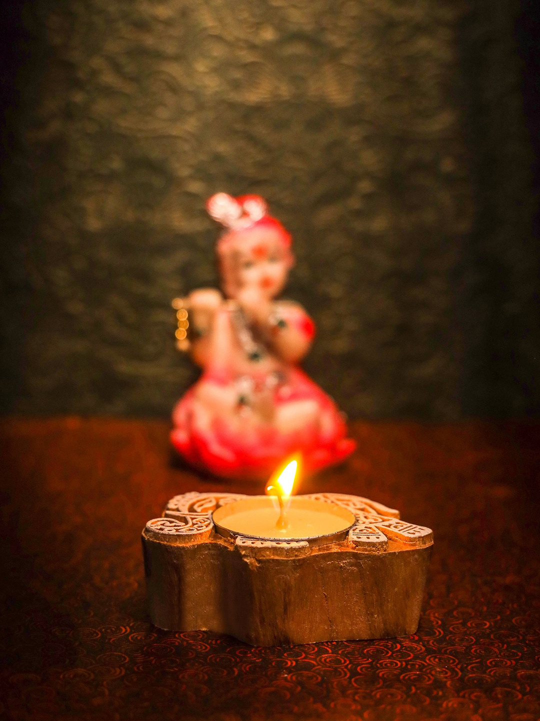 COOPTIC Set Of 5 Elephant Shaped Block Wooden Tea Light Candle Holder