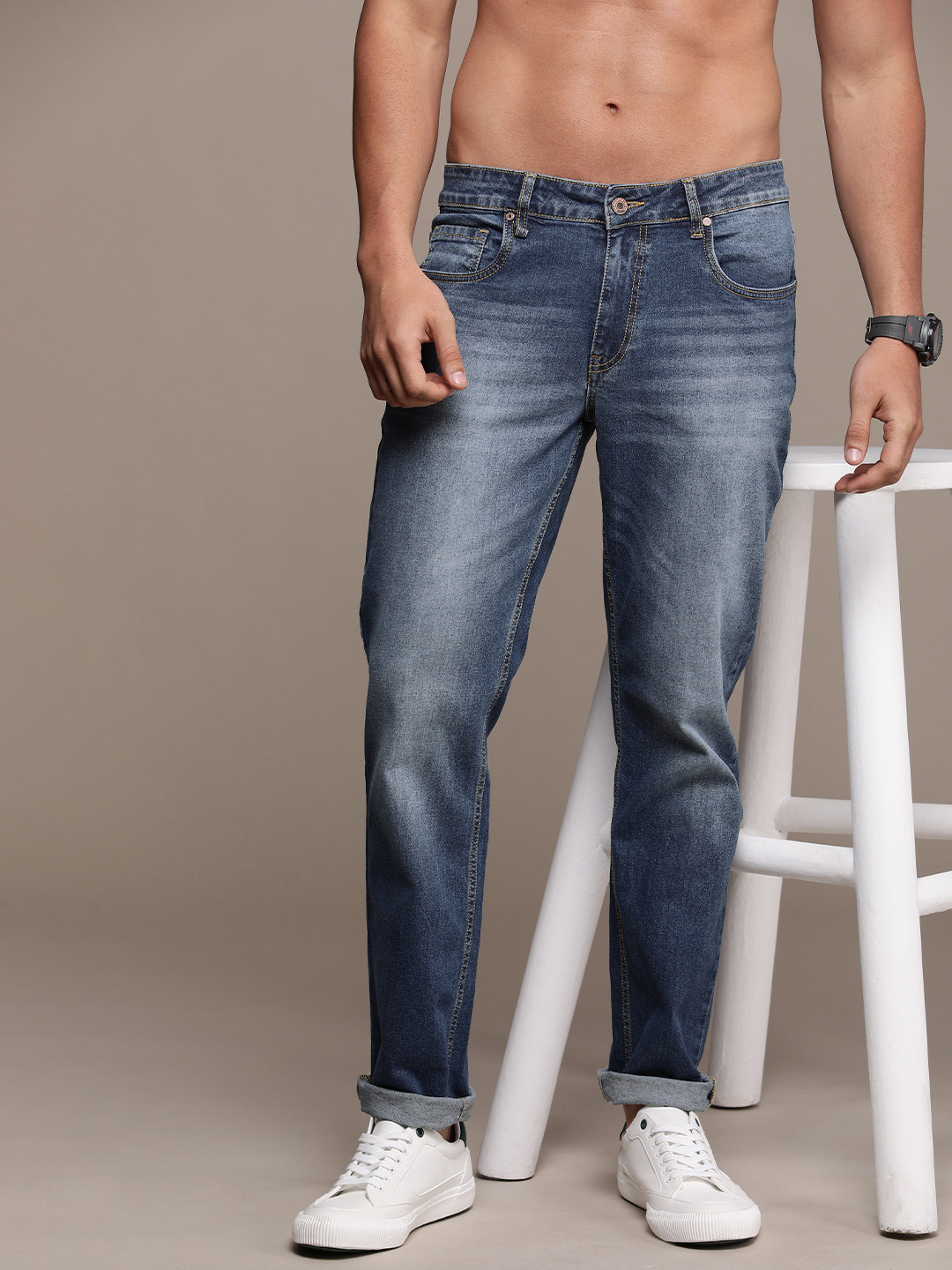 The Roadster Life Co. Men Mid Rise Slim Fit Light Fade Stretchable Jeans