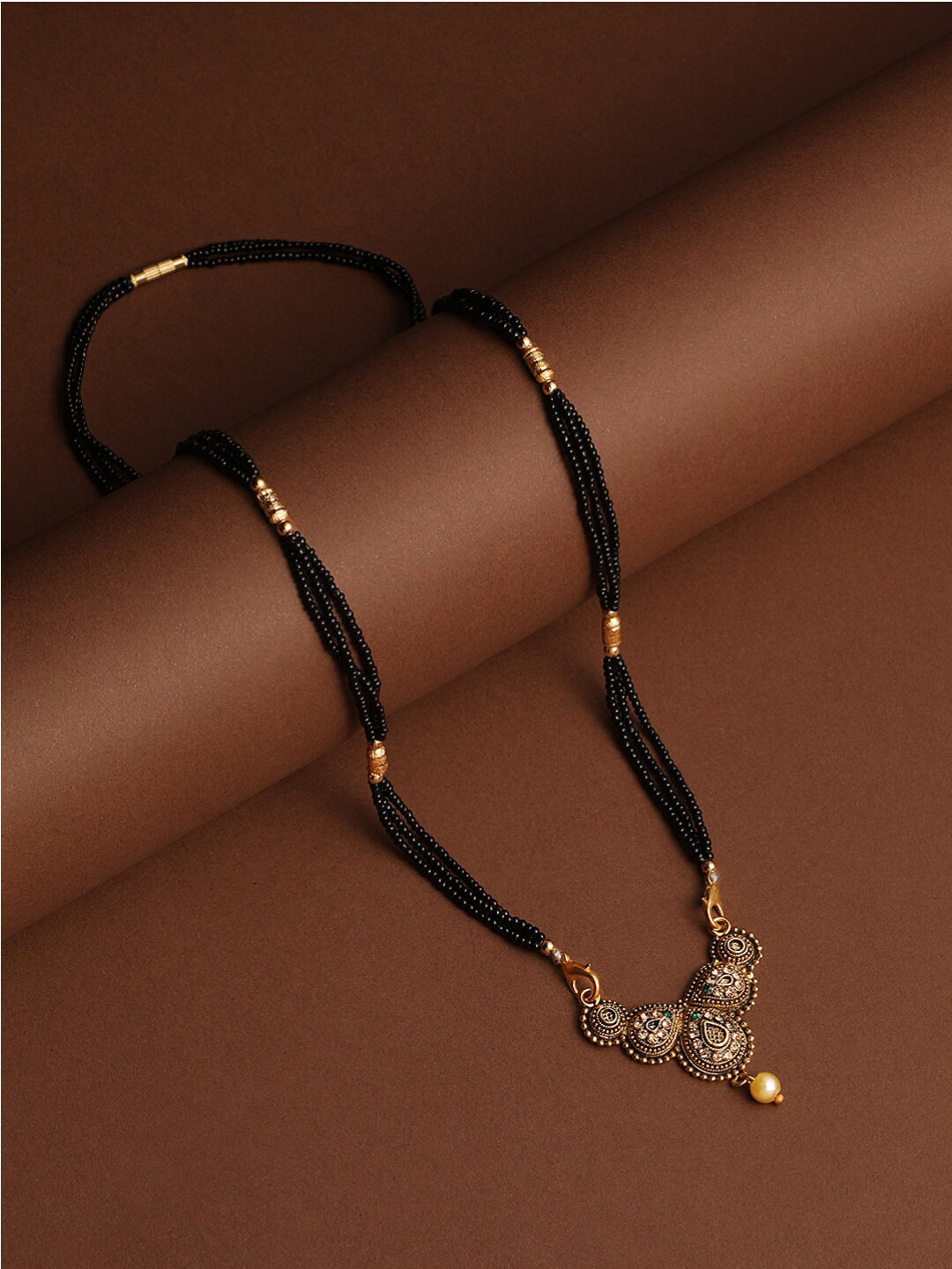 ASMITTA JEWELLERY Gold Plated Stone Studded & Beaded Mangalsutra