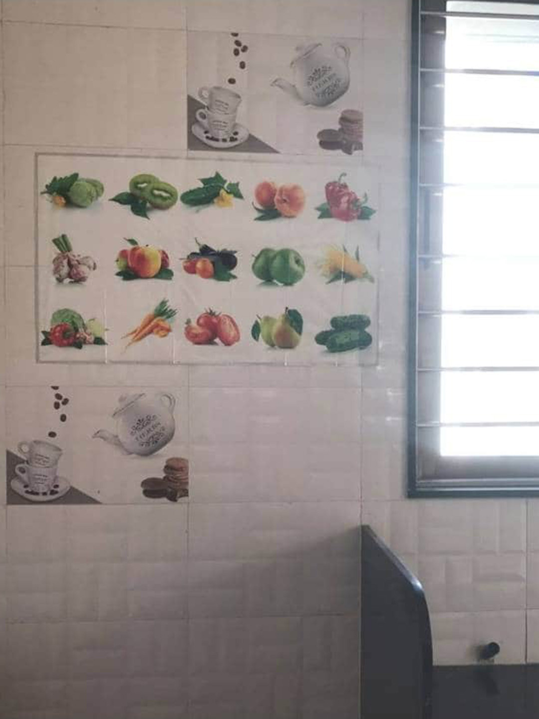 Jaamso Royals Green & Orange Fruits & Vegetables Print Heat Resistant Kitchen Wall Sticker