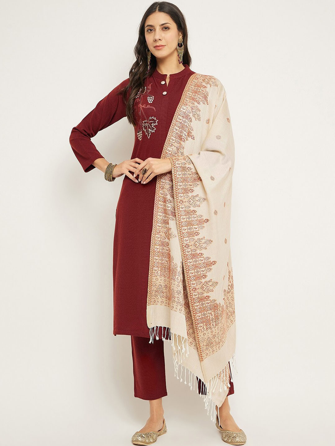 Zigo Winter Wear Thread Work Detail Straight Kurta & Trousers With Dupatta