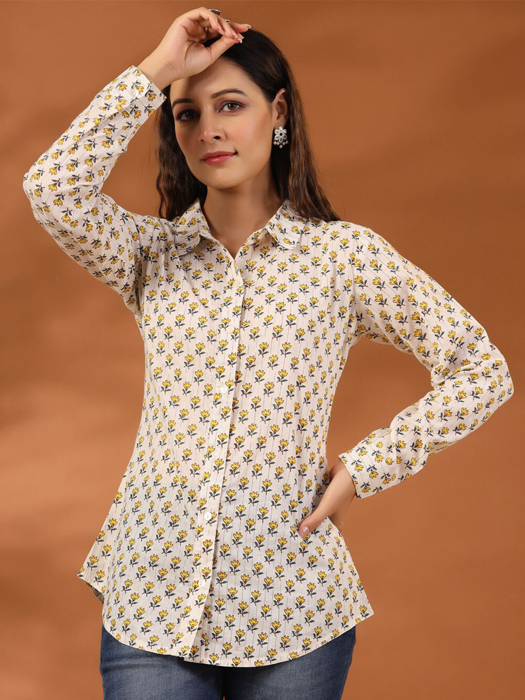 Jaipur Kurti Off White & Yellow Standard Ethnic Motifs Printed Lurex Casual Cotton Shirt
