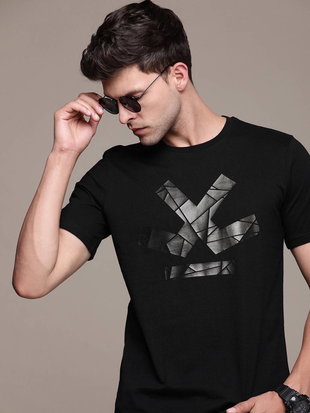 WROGN  Cotton Brand Logo Printed Slim Fit Casual T-shirt