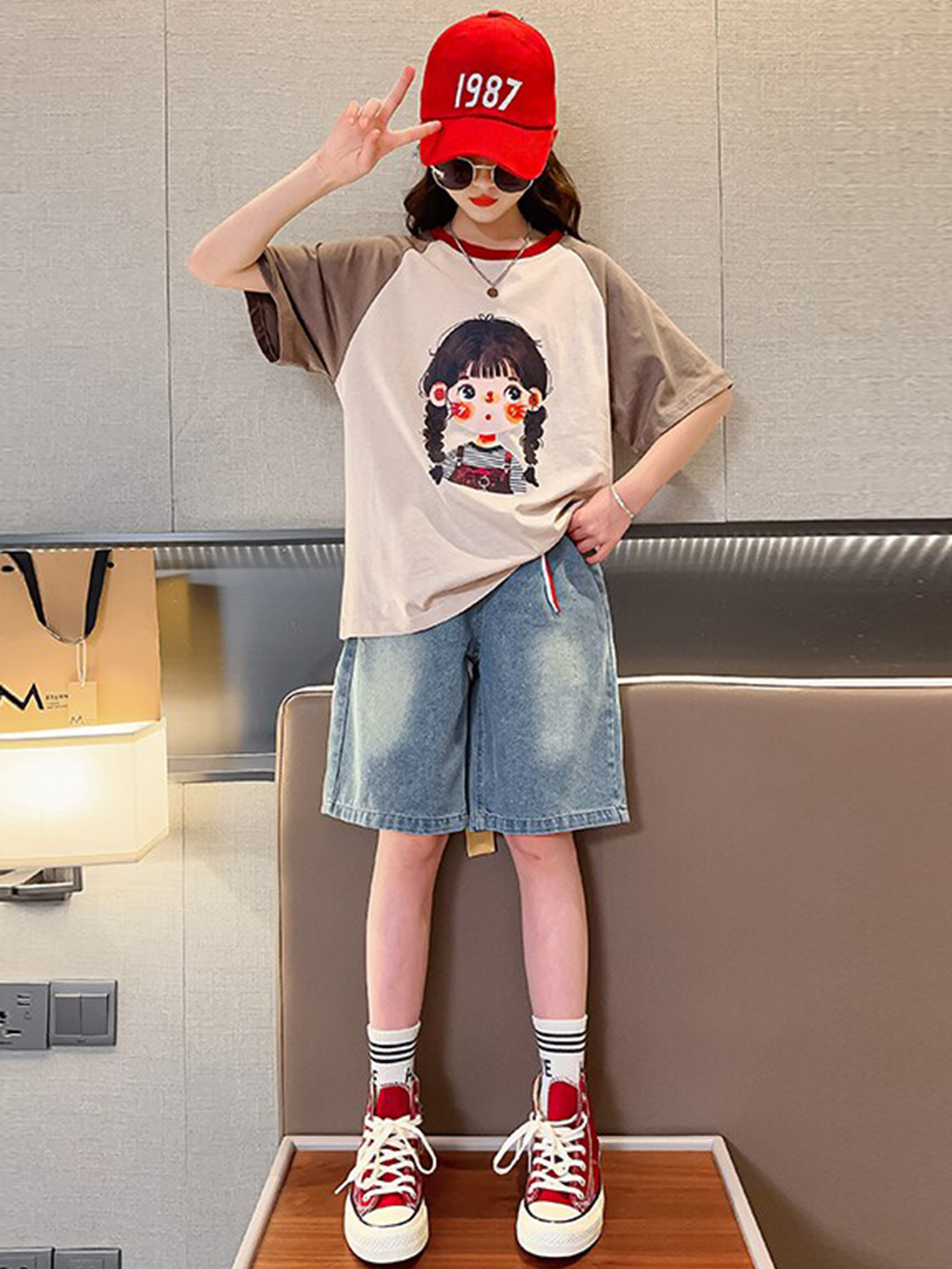 StyleCast Girls Khaki Colourblocked Raglan Sleeves Pure Cotton T-shirt With Shorts