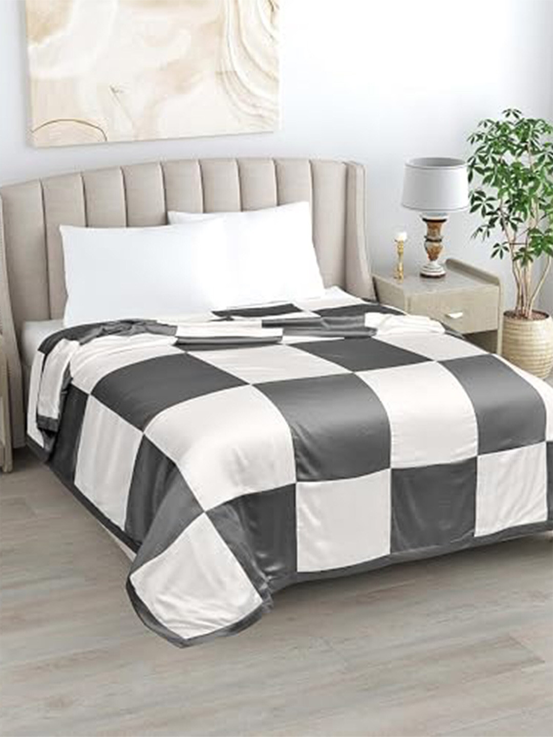 LINENWALAS Happy Sleeping White & Grey Checked Cotton AC Room 233 GSM Single Bed Dohar