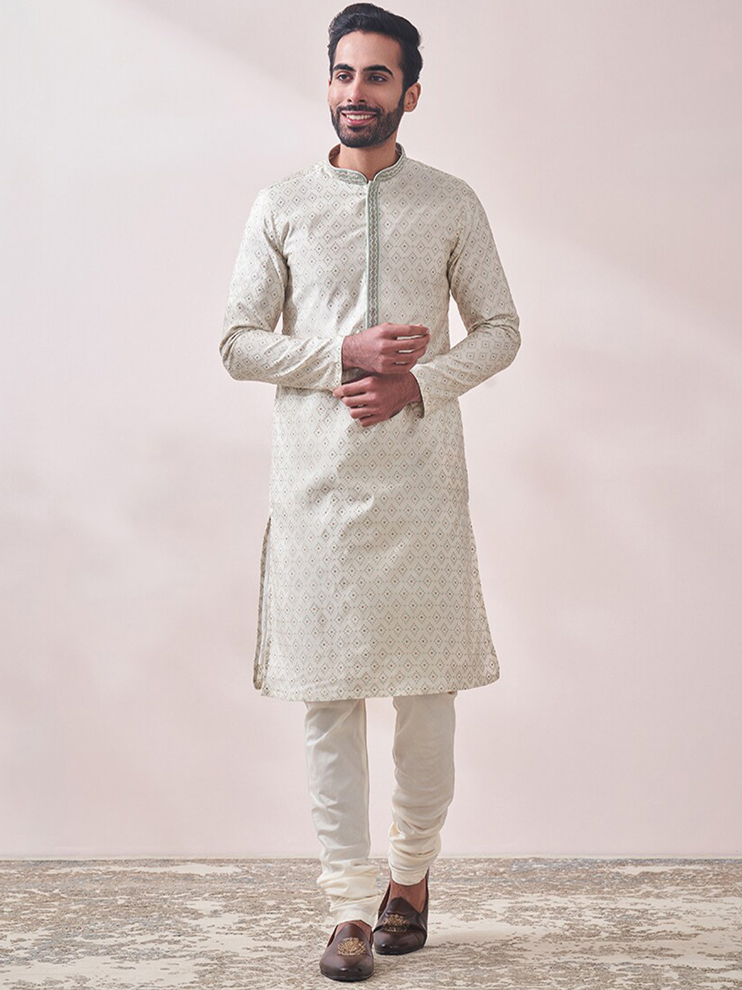 Twamev Men Cream-Coloured Regular Kurta with Churidar