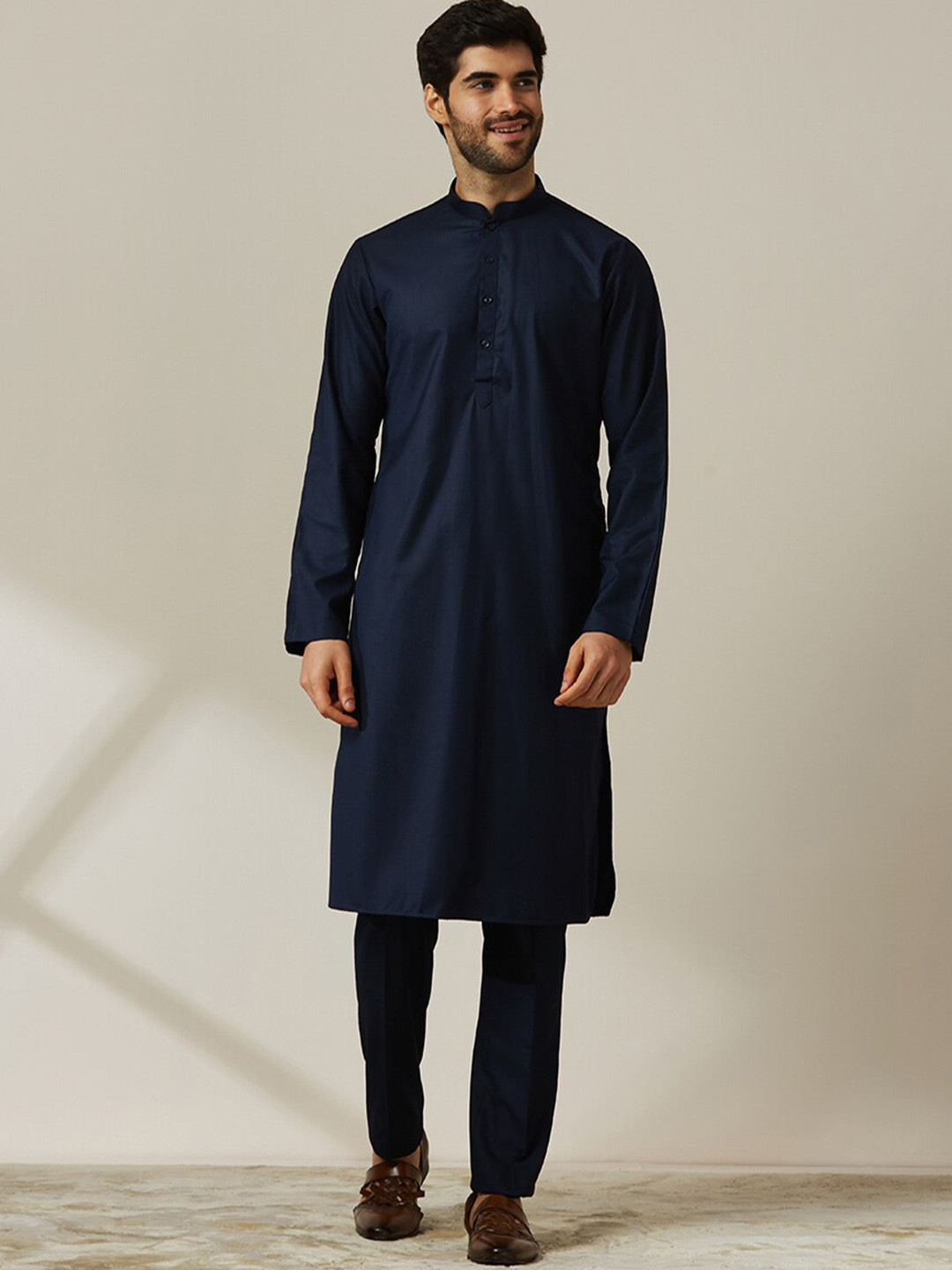 Twamev Mandarin Collar Long Sleeve  egular Kurta With Trouser & Jacket