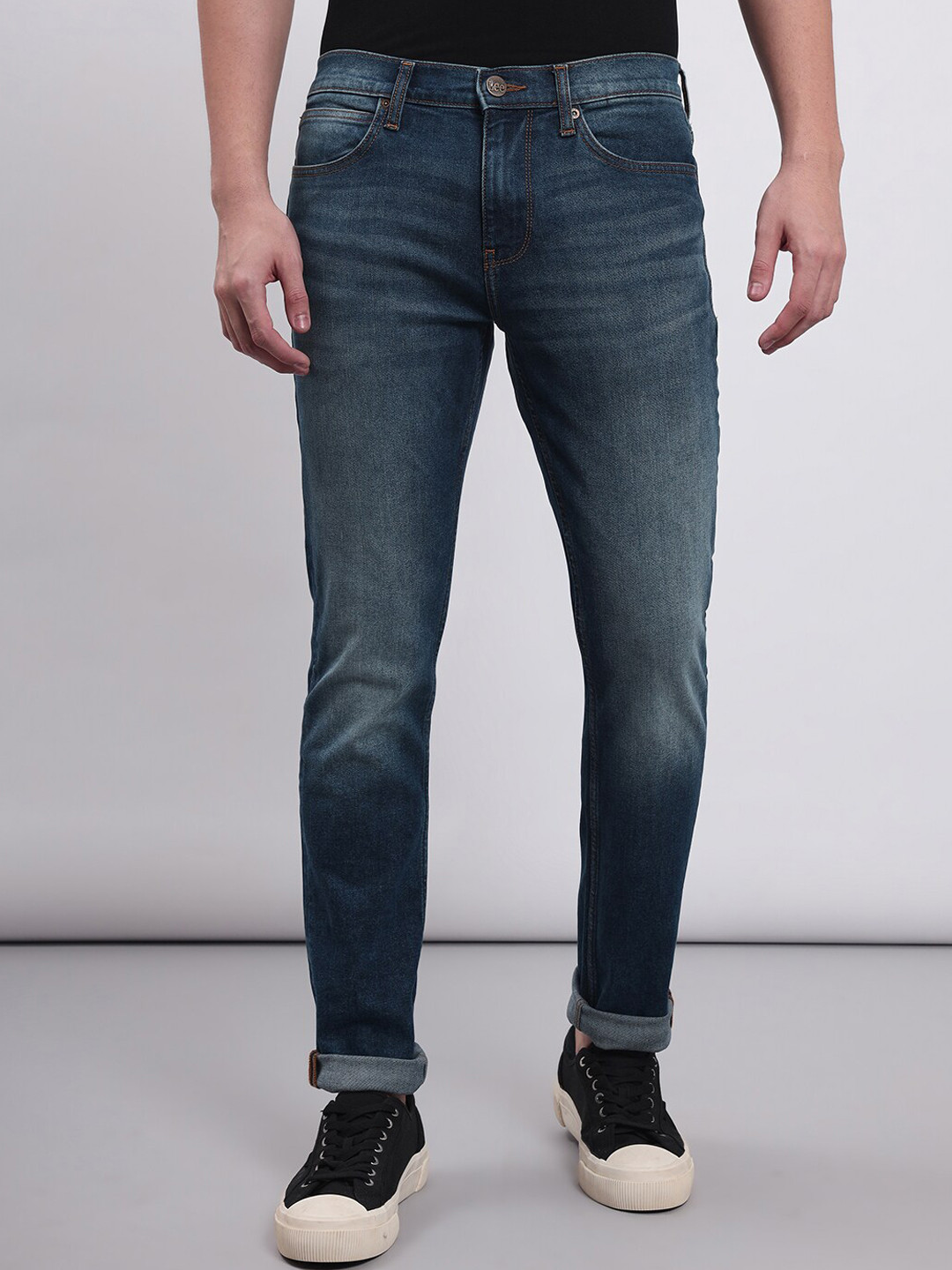 Lee Men Slim Fit Clean Look Heavy Fade Stretchable Jeans