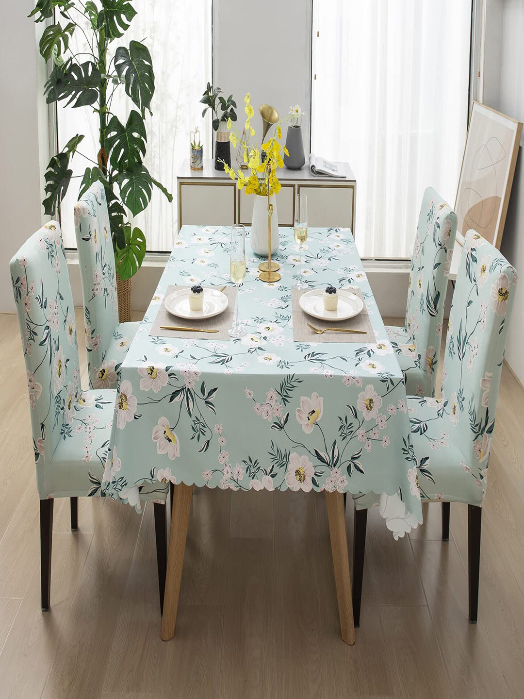 HOUSE OF QUIRK Green & White 5 Pieces Floral Printed Table Cover With Chair Covers