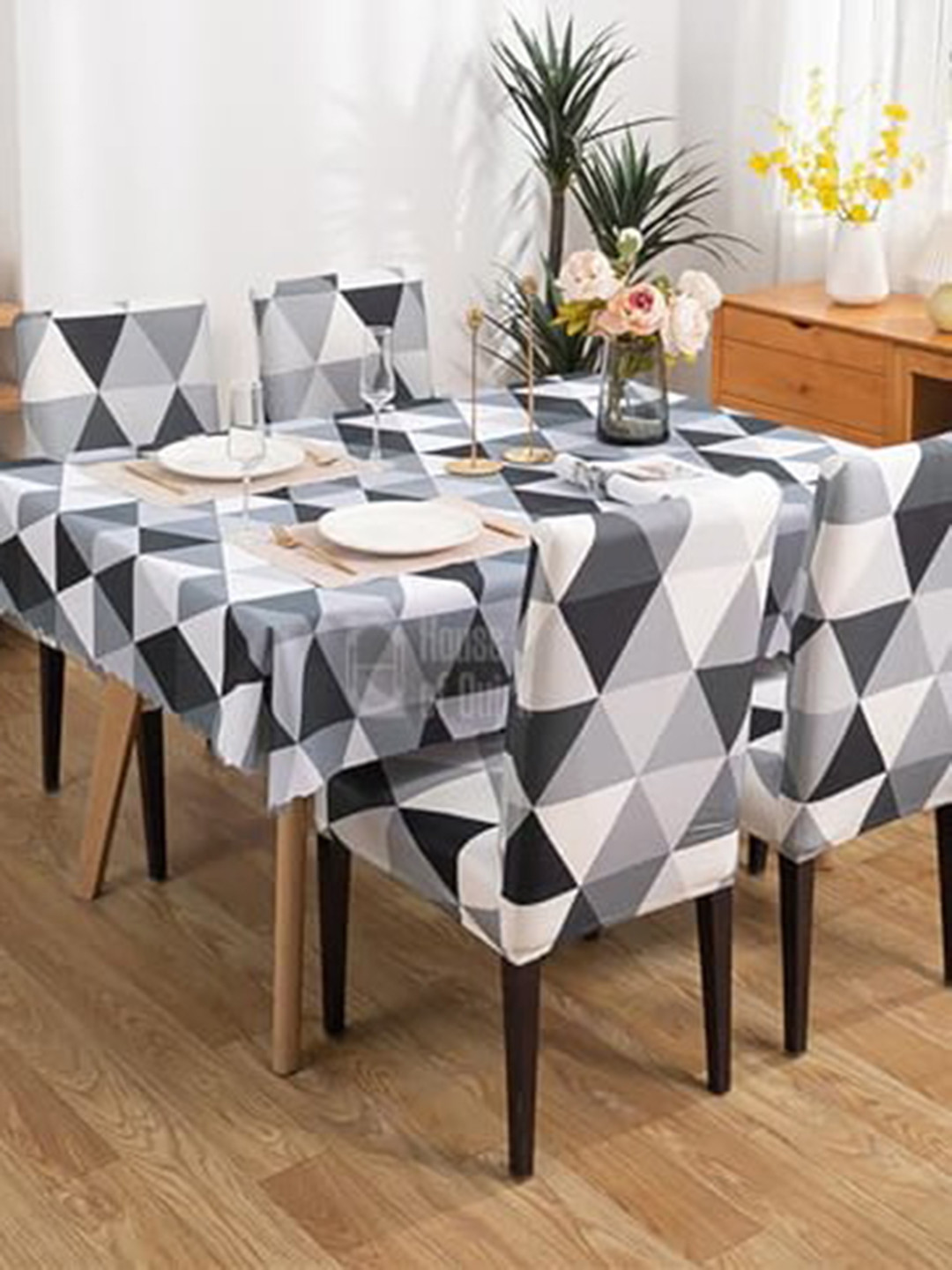 HOUSE OF QUIRK Black & White Printed Waterproof 4-Seater Table Covers With Chair Covers