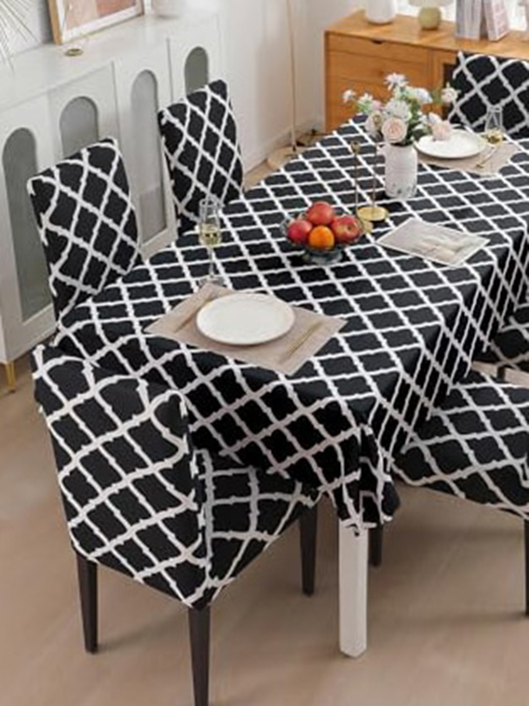 HOUSE OF QUIRK Black & White 5 Pieces Geometric Printed Table Cover With Chair Covers