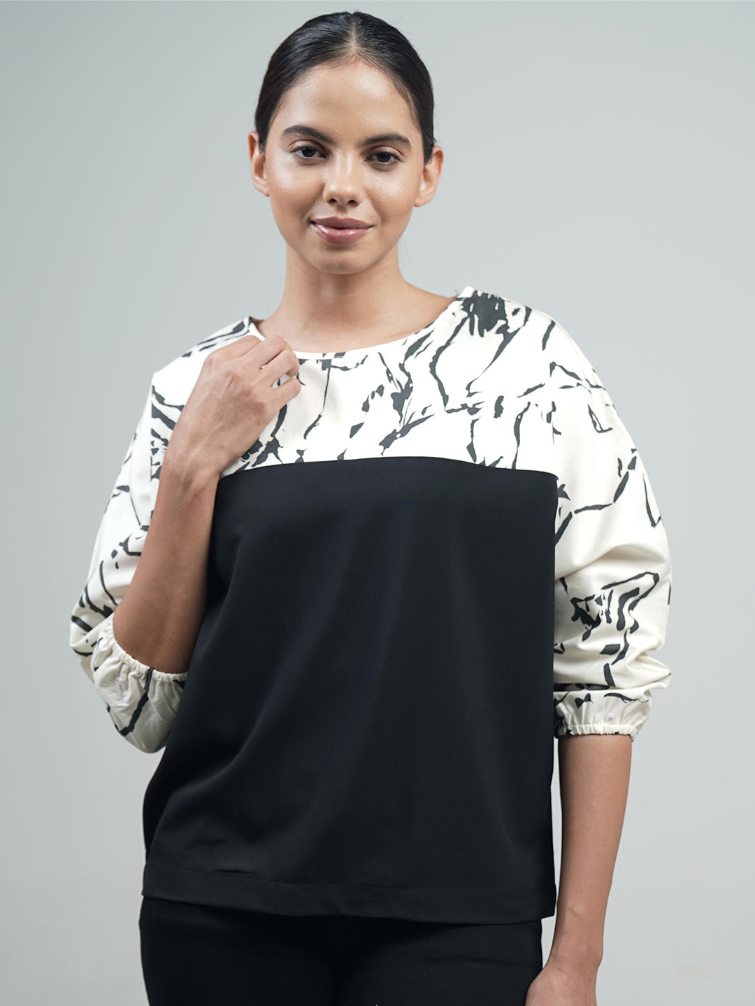IDK Colourblocked Regular Top