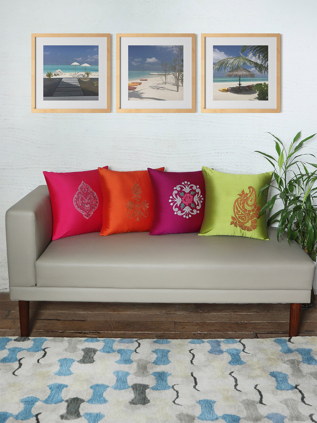 ZEBA Pink & Green 4 Pieces Ethnic Motifs Embroidered Square Cushion Covers