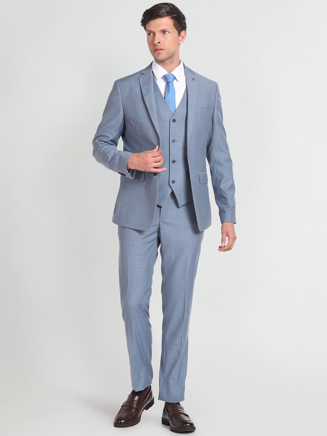 Arrow Notched Lapel Collar Single-Breasted Three-Piece Formal Suit