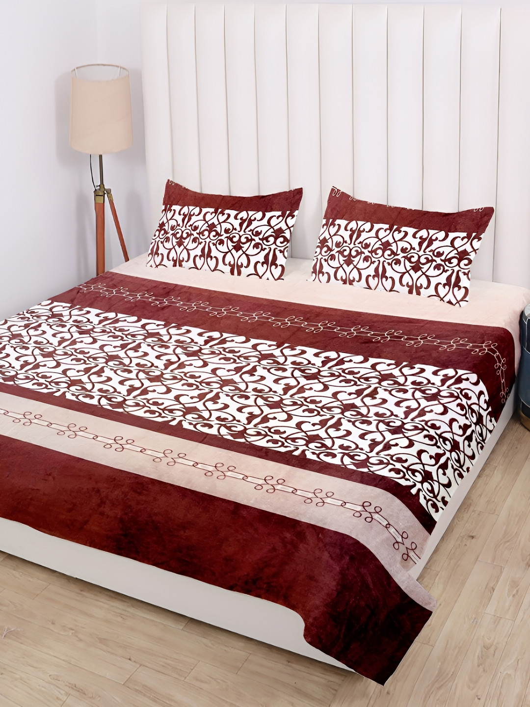 RD TREND Maroon Graphic Polyester 210 TC King Superfine Bedsheet with 2 Pillow Covers-90 x 100 inches