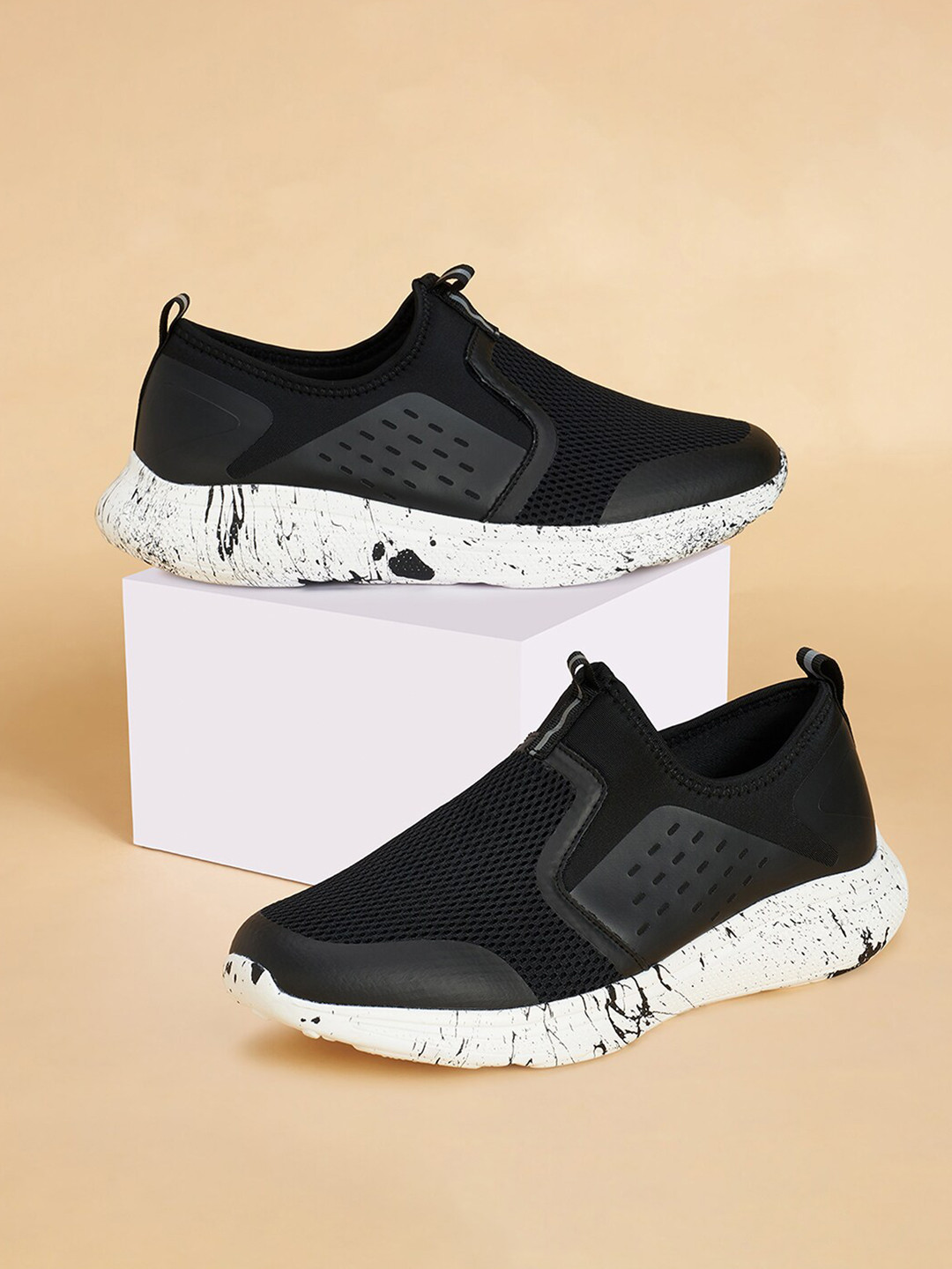 Ajile by Pantaloons Men Mesh Running Shoes