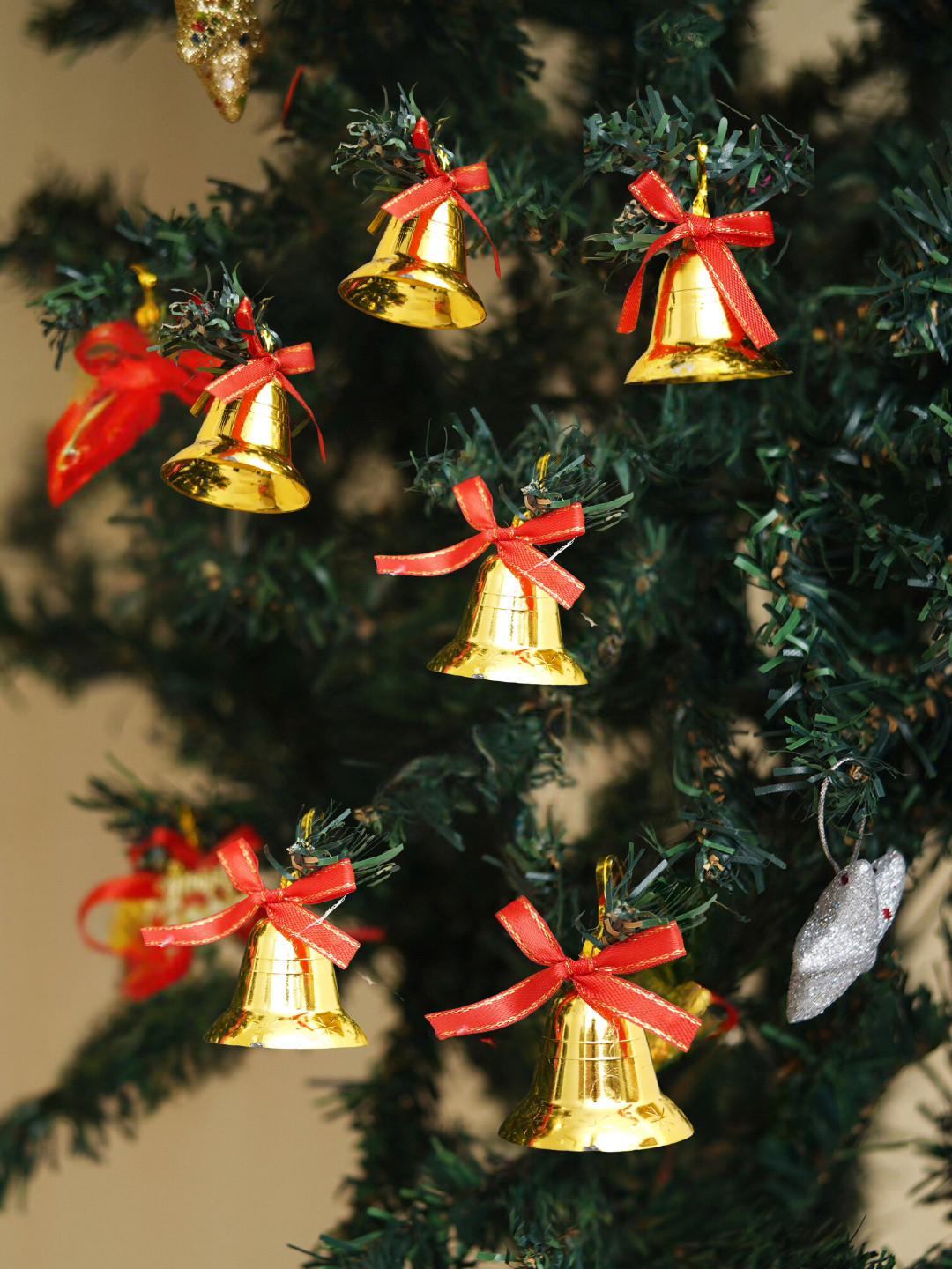 eCraftIndia 6 Pcs Golden & Red Metal Jingle Bells with Red Ribbon Christmas Decor