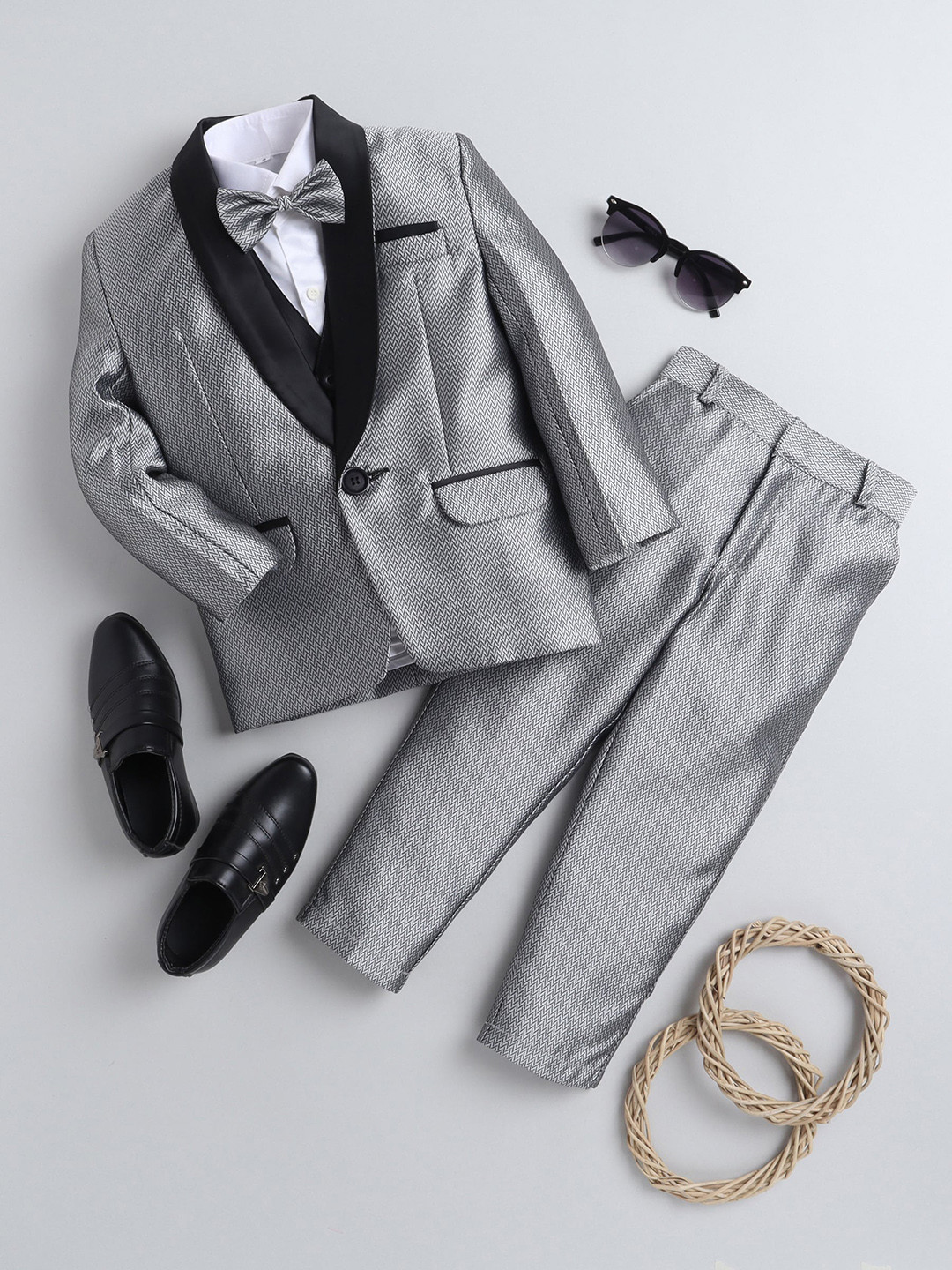 BAESD Boys Self-Design Tuxedo Suits