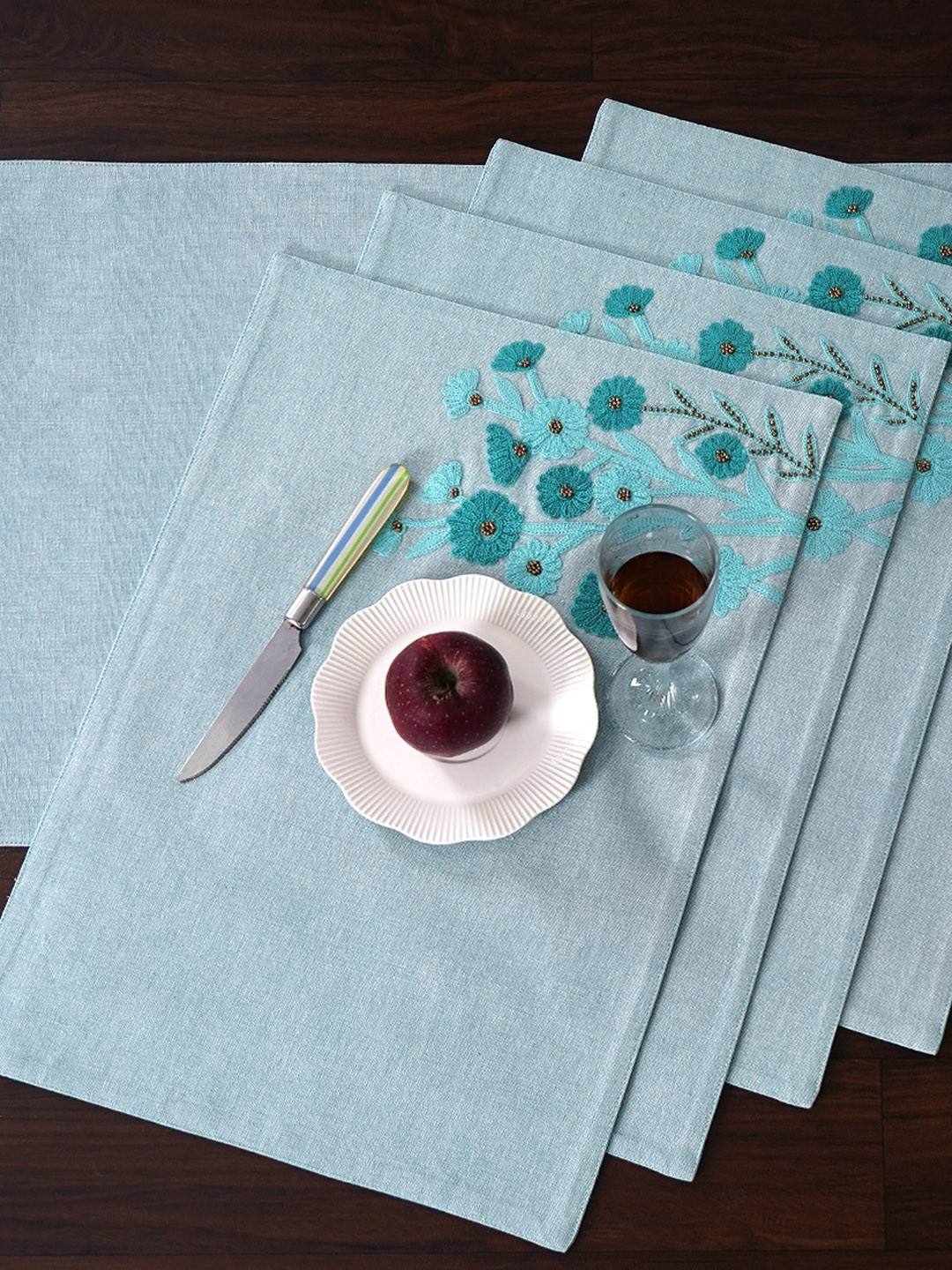 Ode & Cleo Home decor Blue 6 Pieces Cotton Intricate Texture 6 Seater Table mats