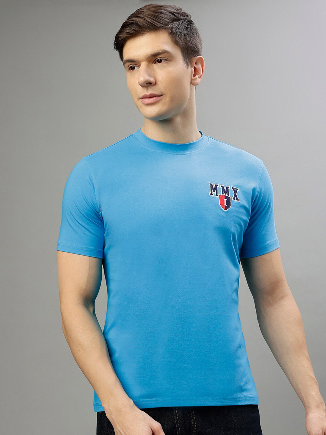 Iconic Men Solid Round Neck T-Shirt