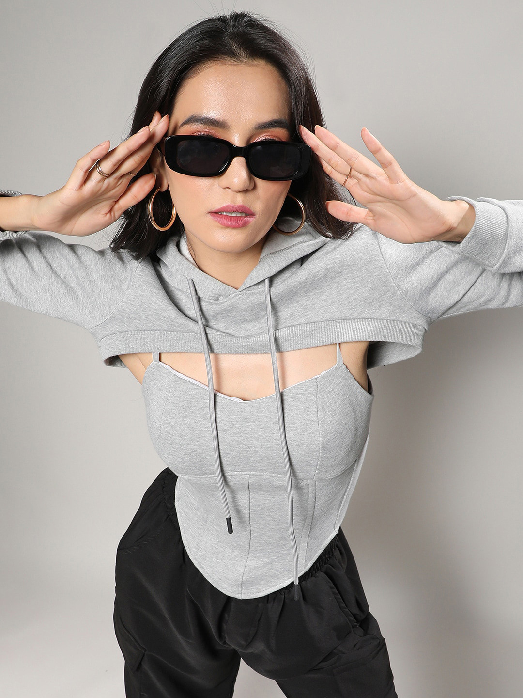 Campus Sutra Pure Cotton Fitted Top With Hoodie