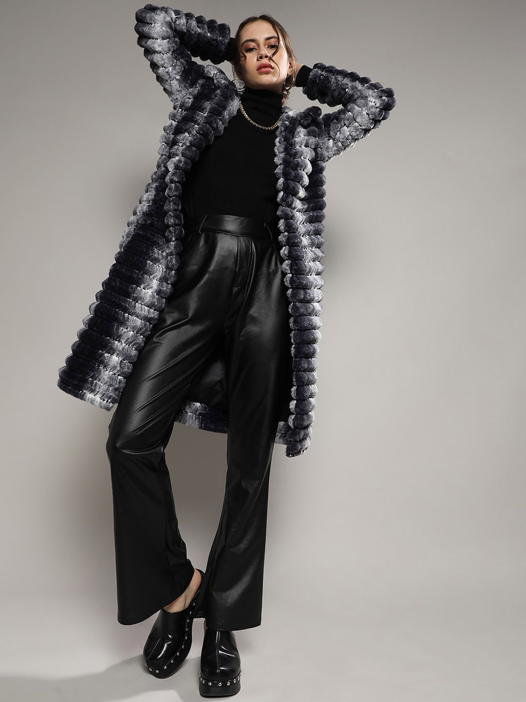 Campus Sutra White Self Design Spread Collar Long Sleeves Front-Open Longline Overcoat