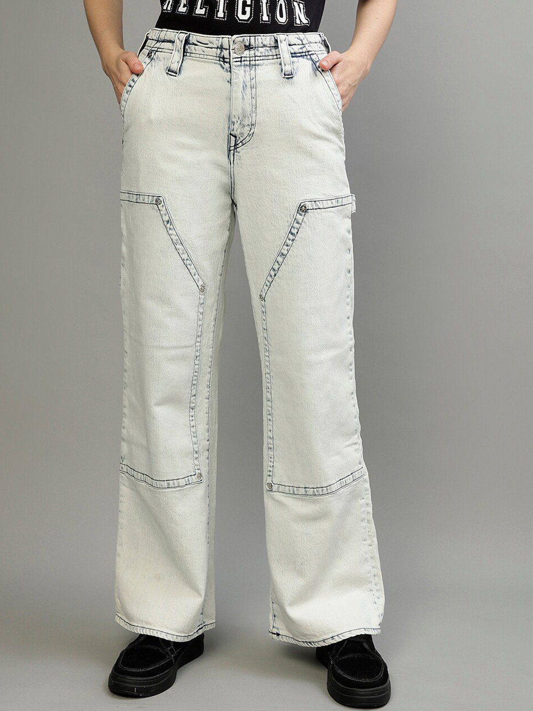 True Religion Women SN Bobbi Flared Clean Look Stretchable Jeans