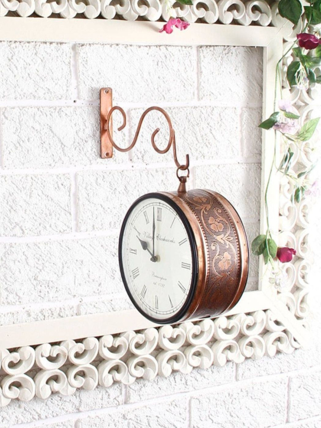 Unravel India Rose Gold-Toned Round Solid Analogue Wall Clock