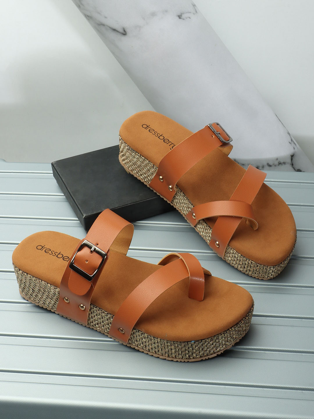 DressBerry Tan Brown Buckle Detail One Toe Flatform Heels
