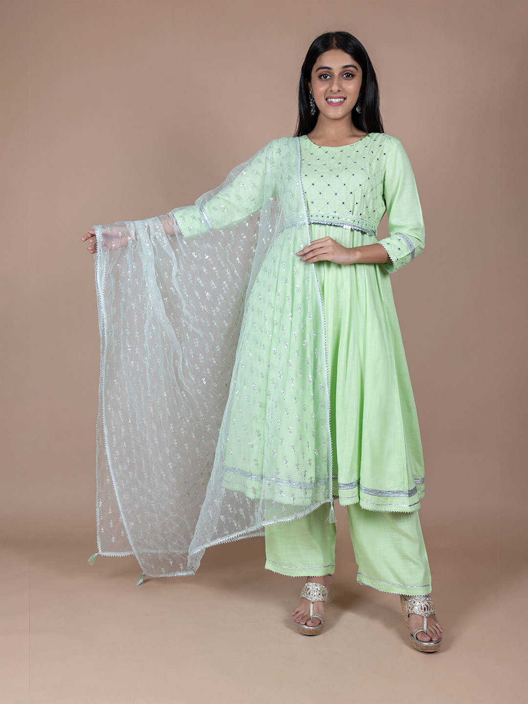 KASYA Geometric Embroidered Gotta Patti Dupatta