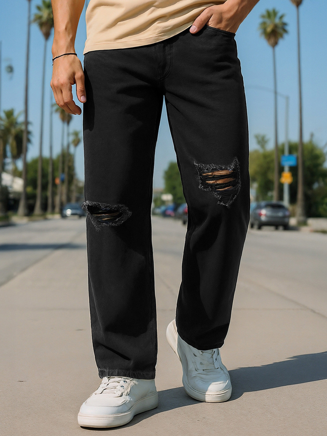 Bewakoof Men's Black Baggy Distressed Mid-Rise Jeans