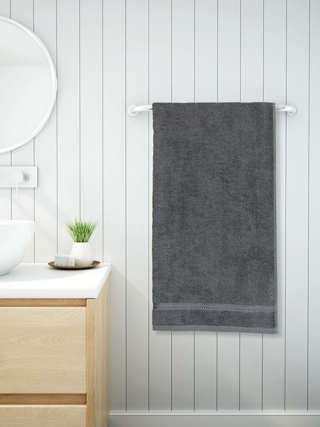 Welspun Grey Pure Cotton Anti Bacterial High Absorbency 380 GSM Bath Towel