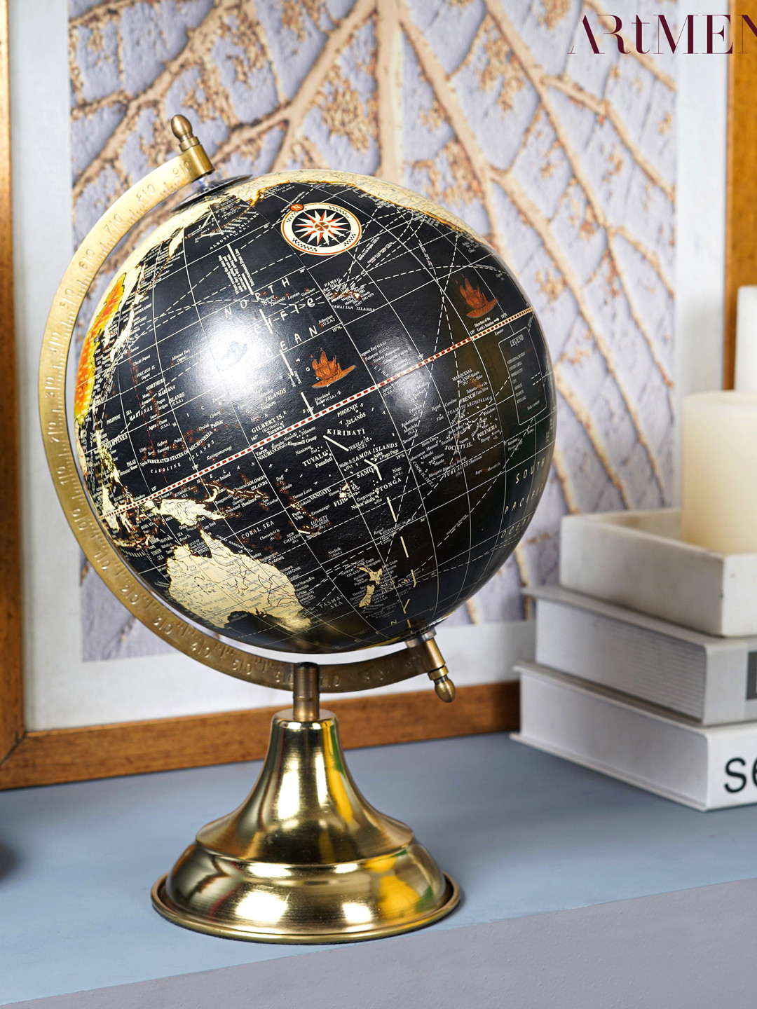 THE ARTMENT Elegant Hd Globe Black Metal Metallic Living Room Medium Showpiece - 8 Inches