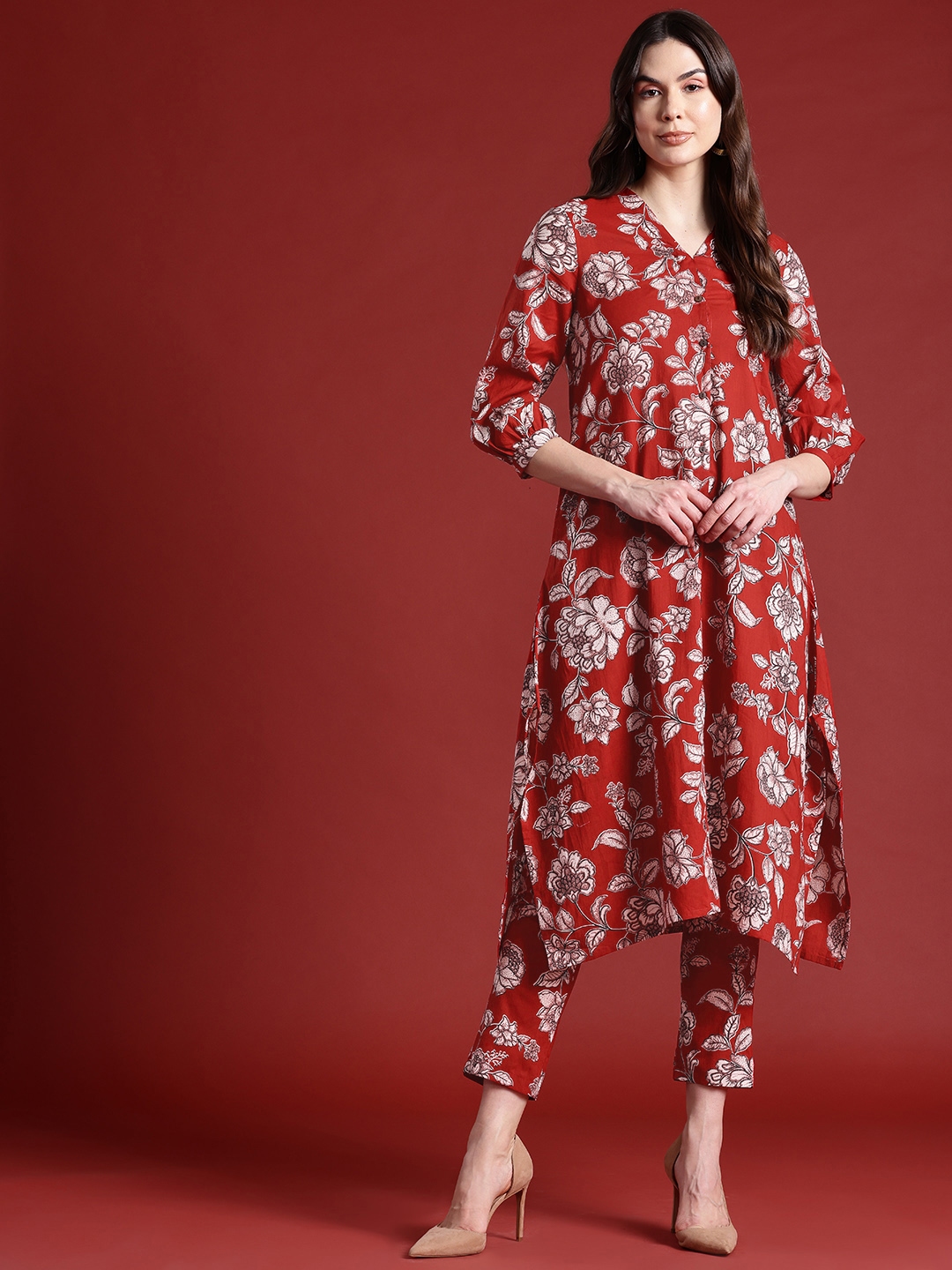 All About You Floral Print Pleated Pure Cotton Kurta With Trousers - Kurta Sets for Women 25901186 | Myntra