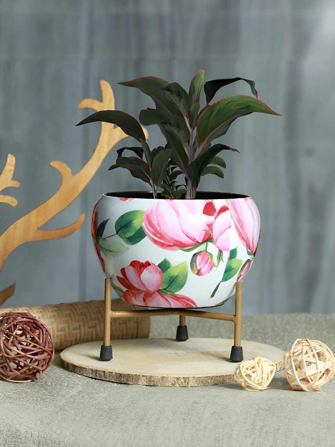 Homspurts White & Pink Meena Floral Printed Metal Apple Bowl Planter with Stand