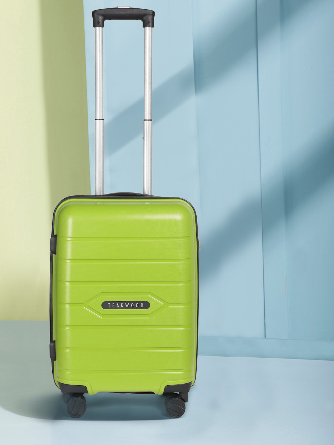 Teakwood Leathers Vibes Textured 360 Degree Rotation Hard Cabin-Sized Trolley Bag 32.2L