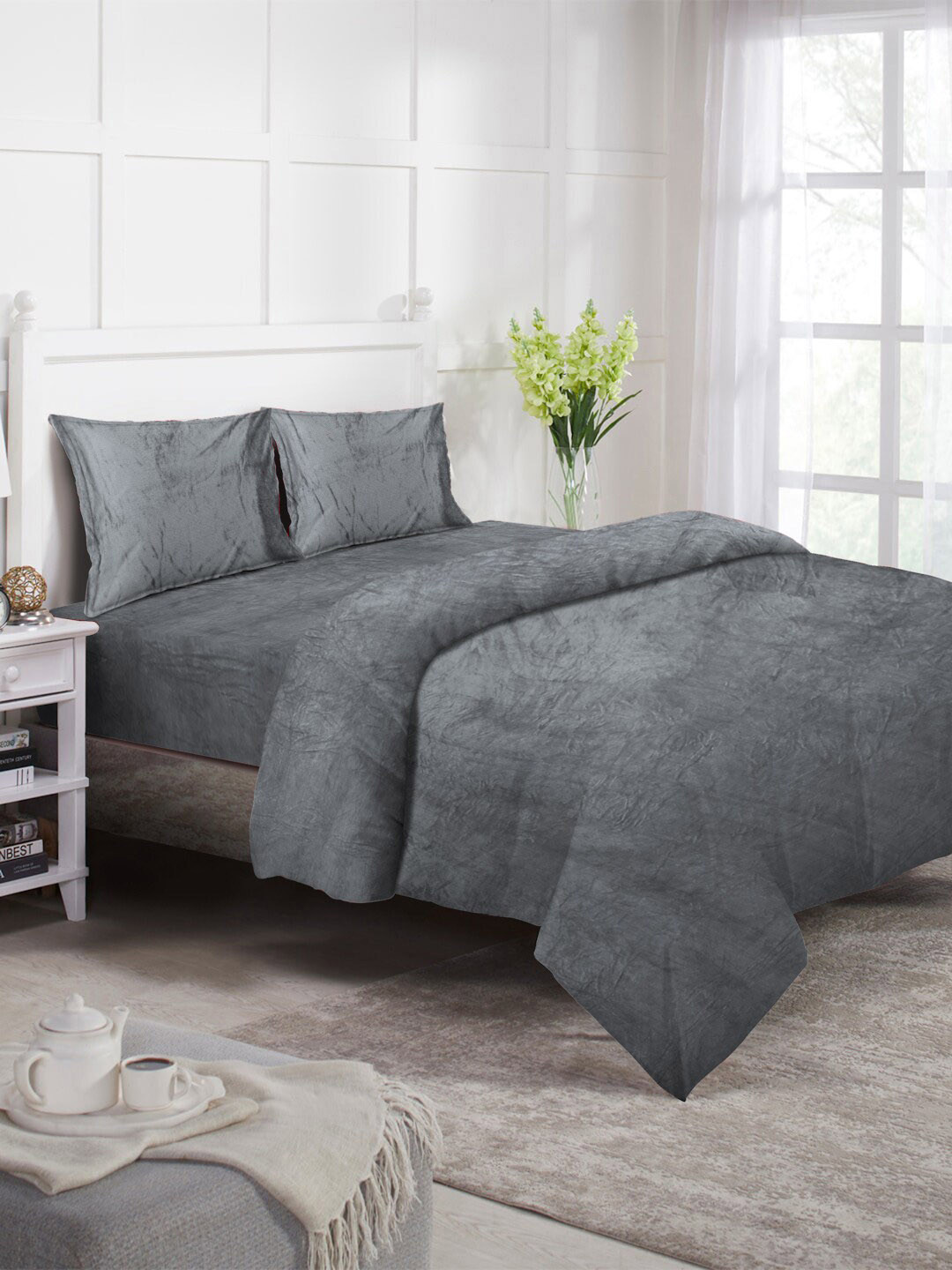 KLOTTHE Grey 4 Pieces Solid Fitted Mild Winter Woolen Double King Bed Bedding Set