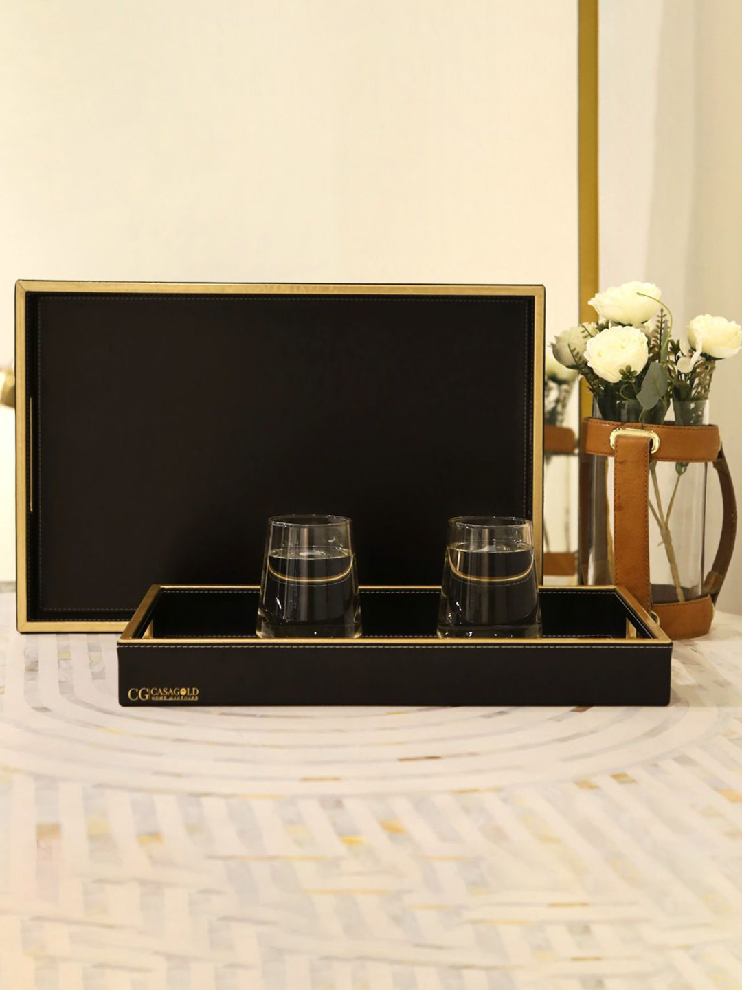 CasaGold 2PCs Black Square Leather Tray