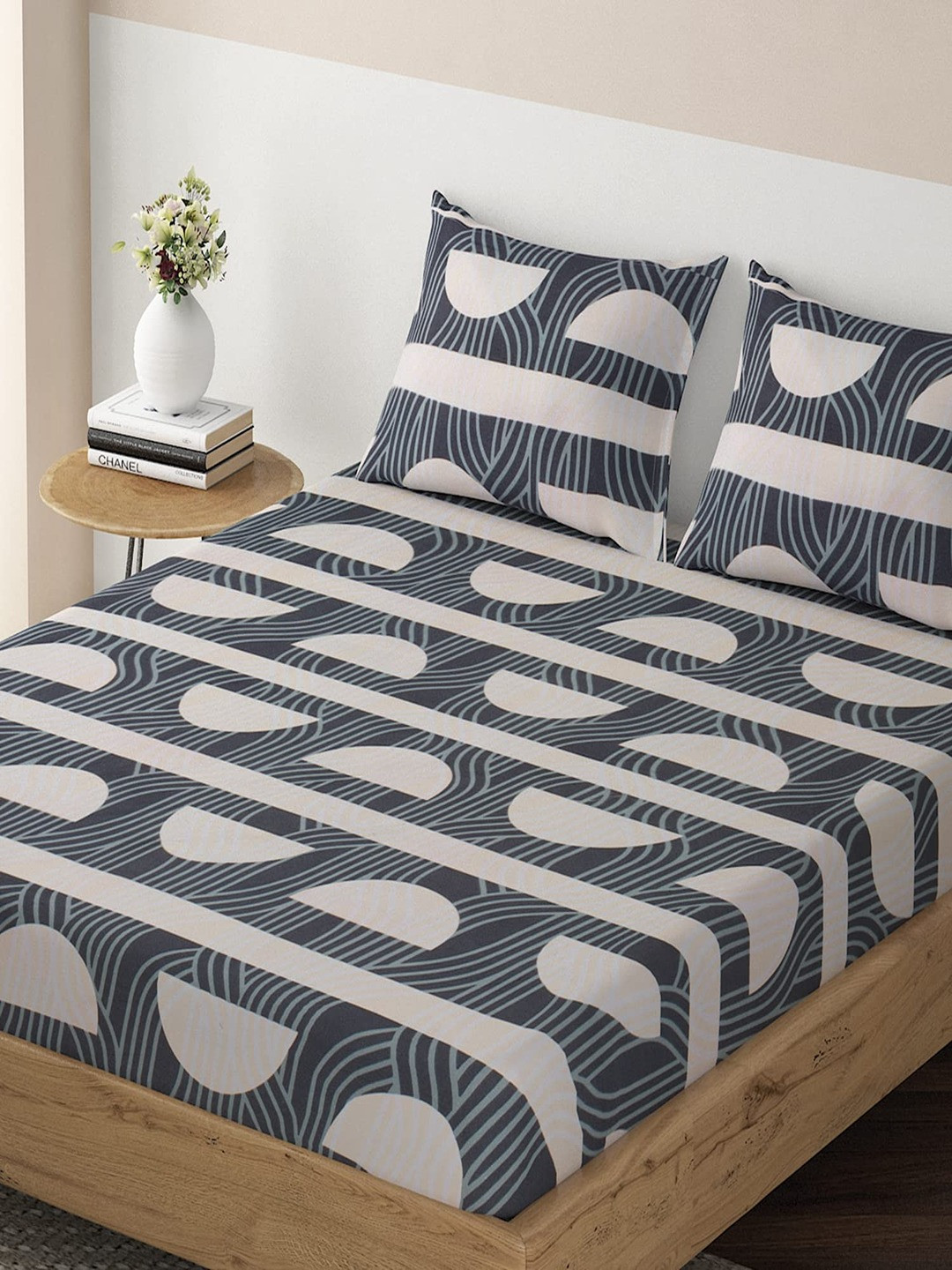 HOKIPO Grey & Pink 135 GSM Fitted King Bedsheet with 2 Pillow Covers