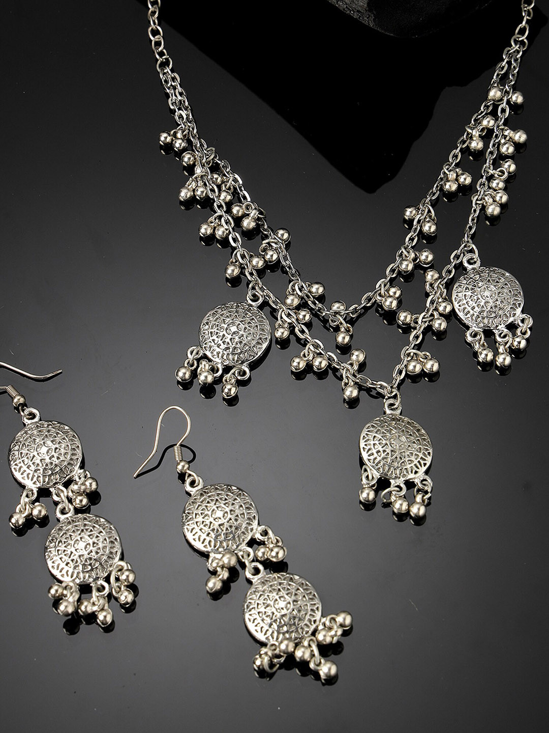 KARATCART Silver-Plated Lightweight Layered Jewellery Set