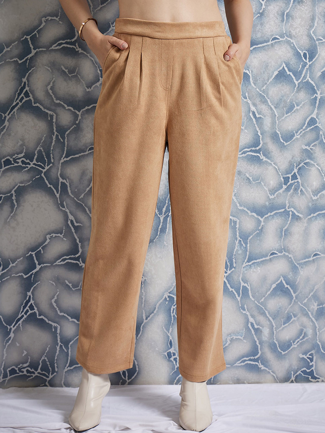 Athena Women Brown Tailored Mid-Rise Easy Wash Pleated Regular Trousers