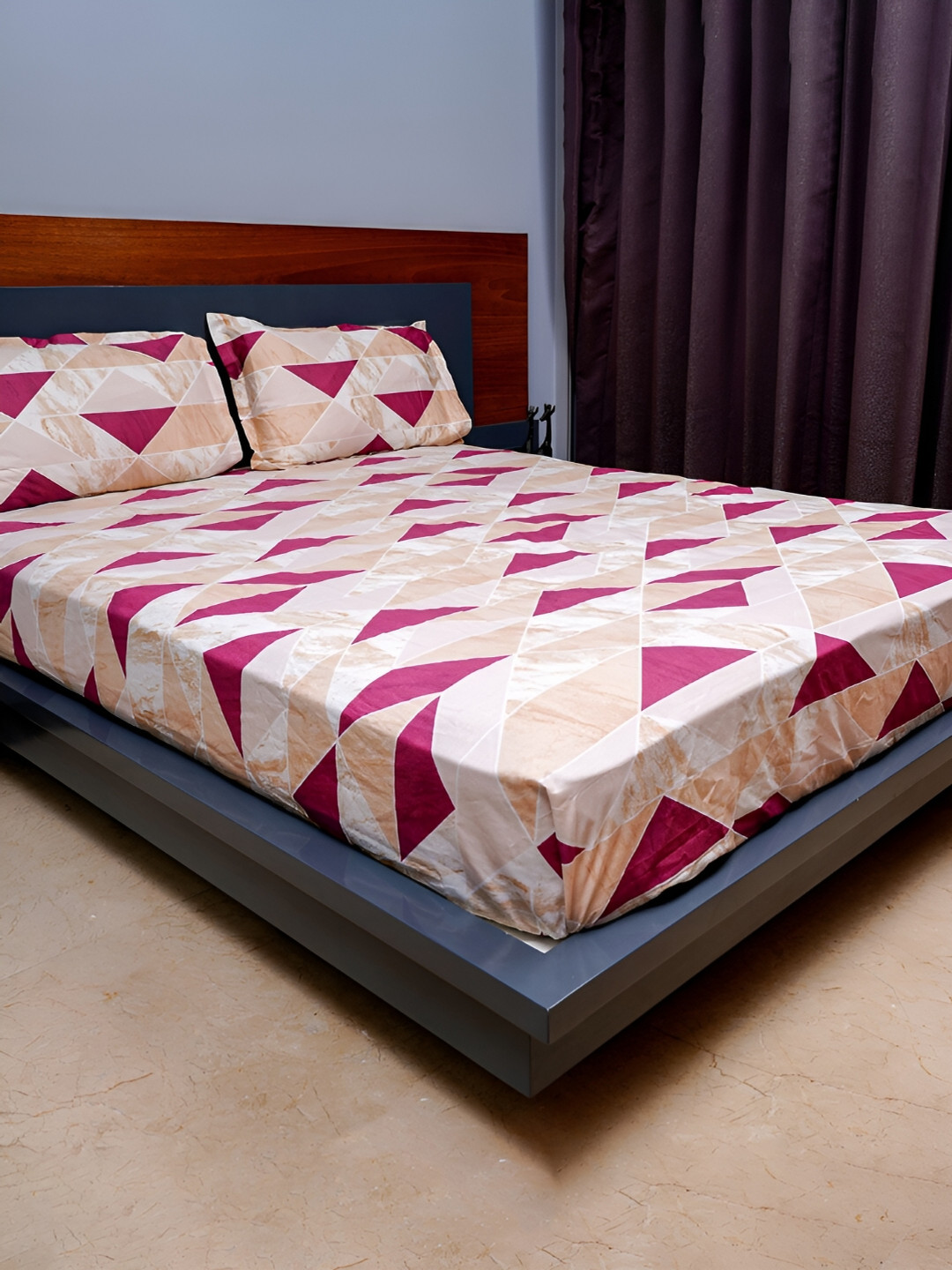 inizio Cream Geometric Cotton Wrinkle Free 240 TC King Fine Bedsheet with 2 Pillow Covers-108 x 108 inches