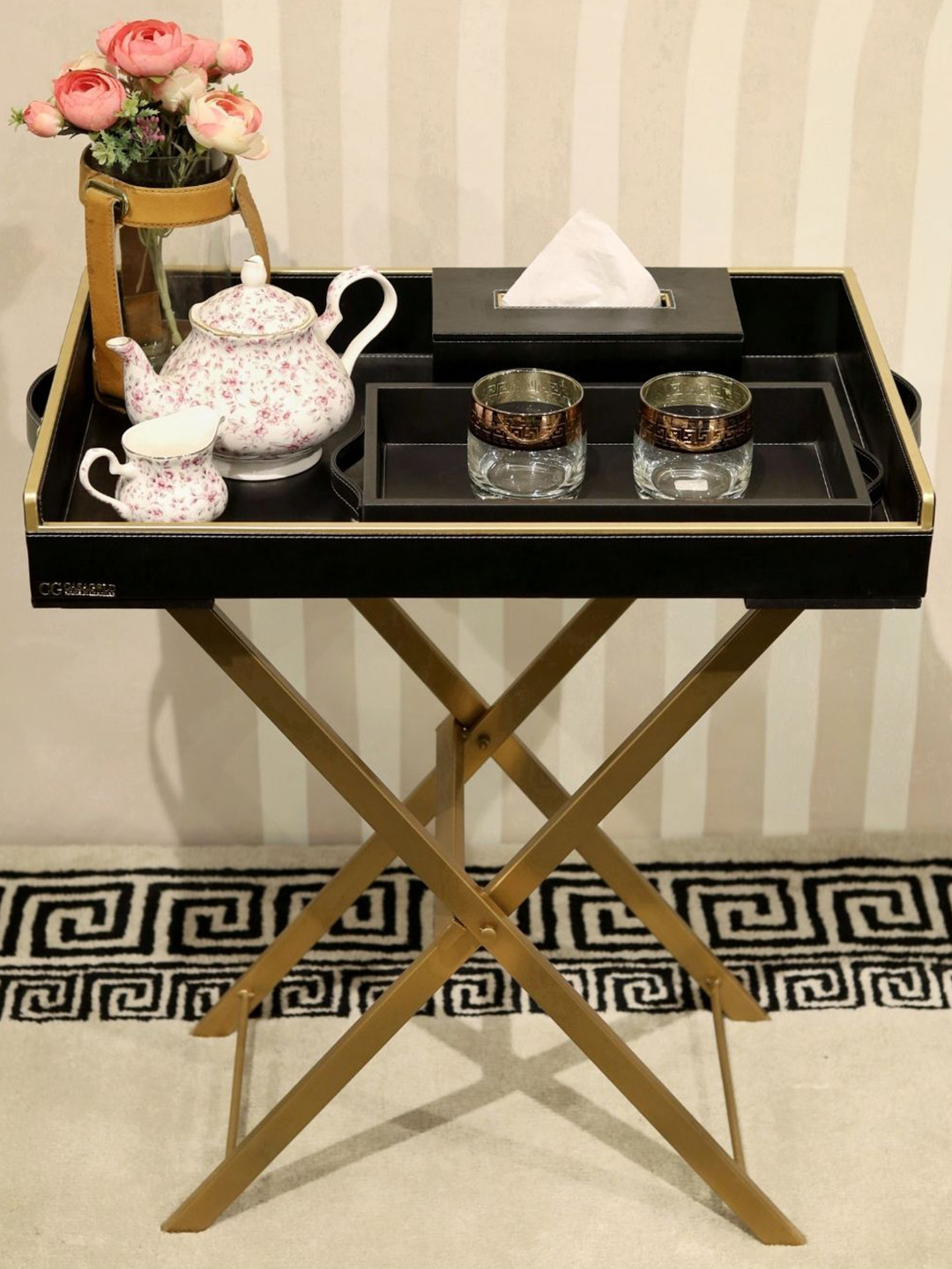 CasaGold  Black 3 Pieces  Solid Rectanglar Leather Foldable Butler & Small Tray