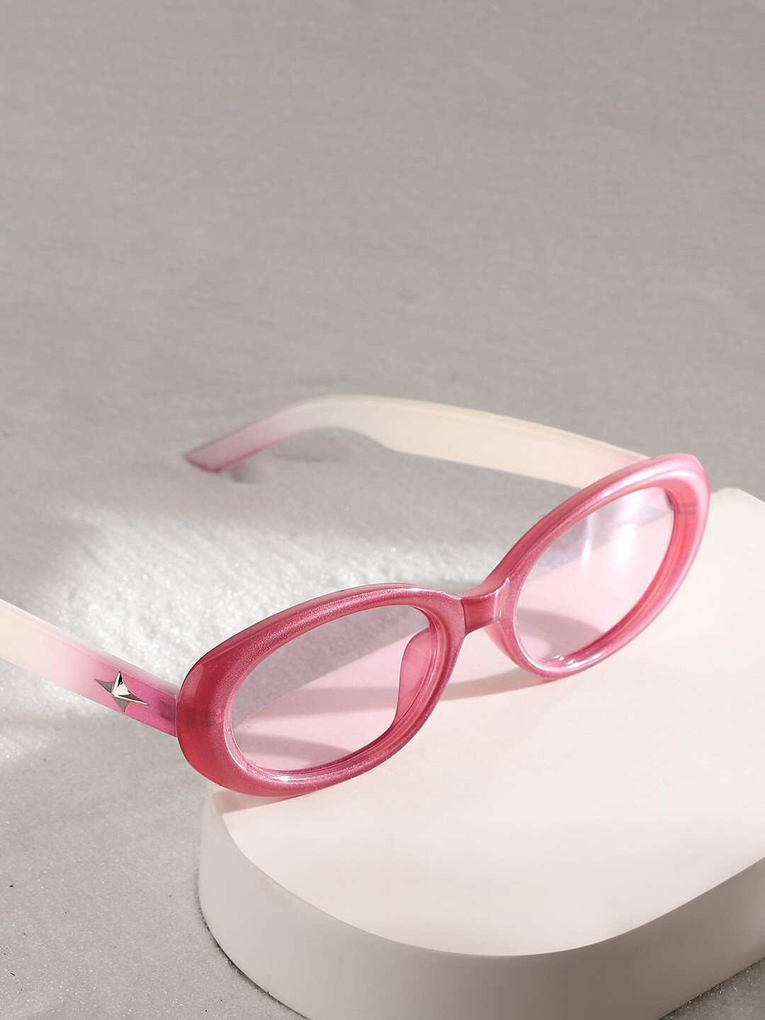 HAUTE SAUCE  Women Fashion With Polarised Lens Oval Sunglasses