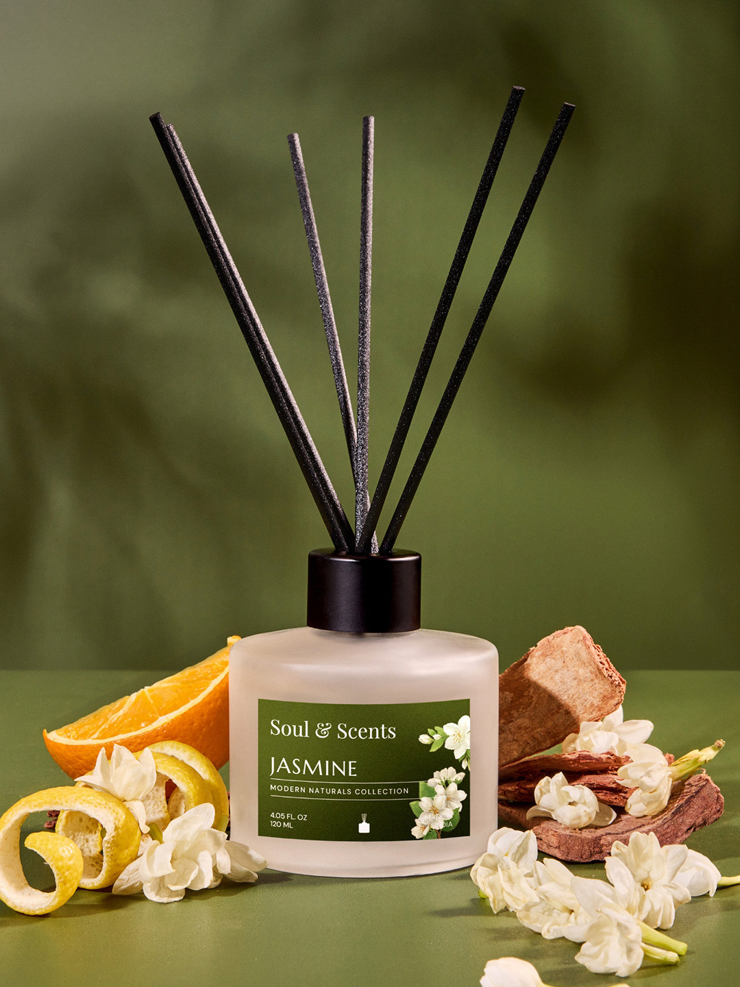 SOUL & SCENTS Jasmine Fragrance Reed Diffuser With 6 Pieces Reed Sticks 120 ml