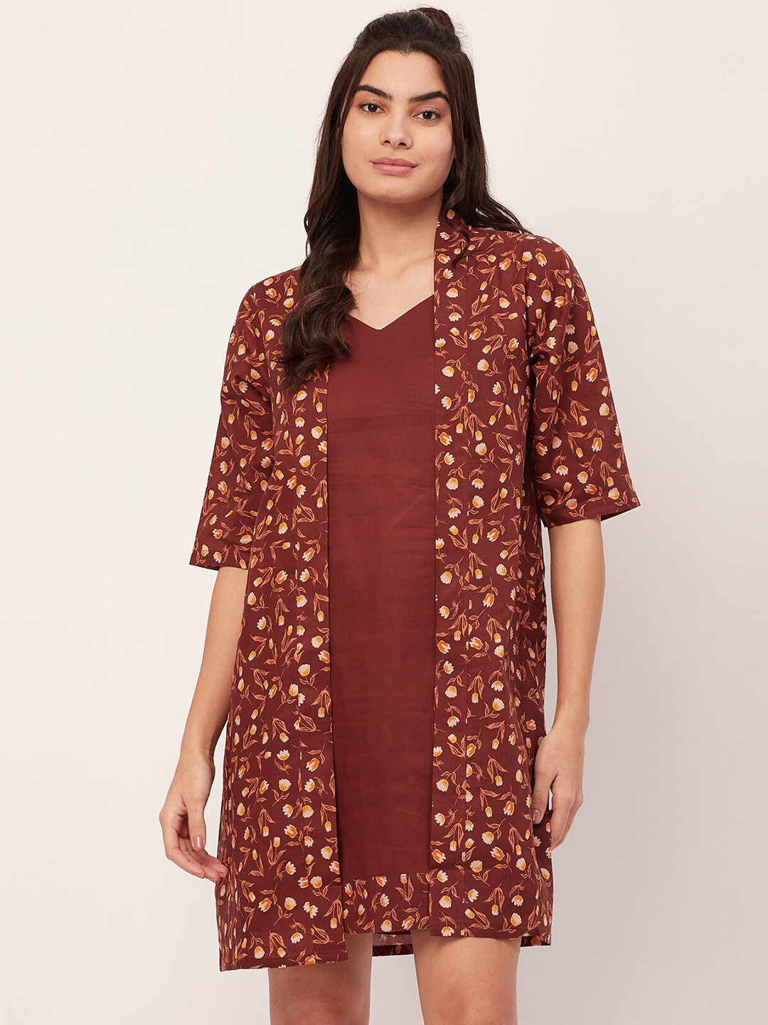 Moomaya Shoulder Strapped Pure Cotton Above Knee Nightdress With A Floral Printed Shrug