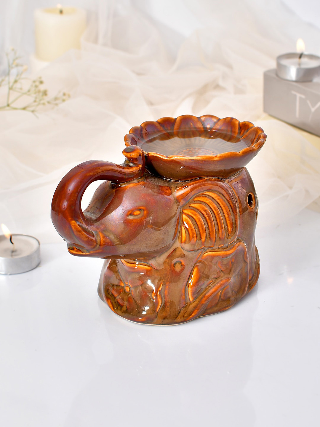 TAYHAA Tranquil Brown Elephant Shaped Ceramic Aroma Oil Diffuser
