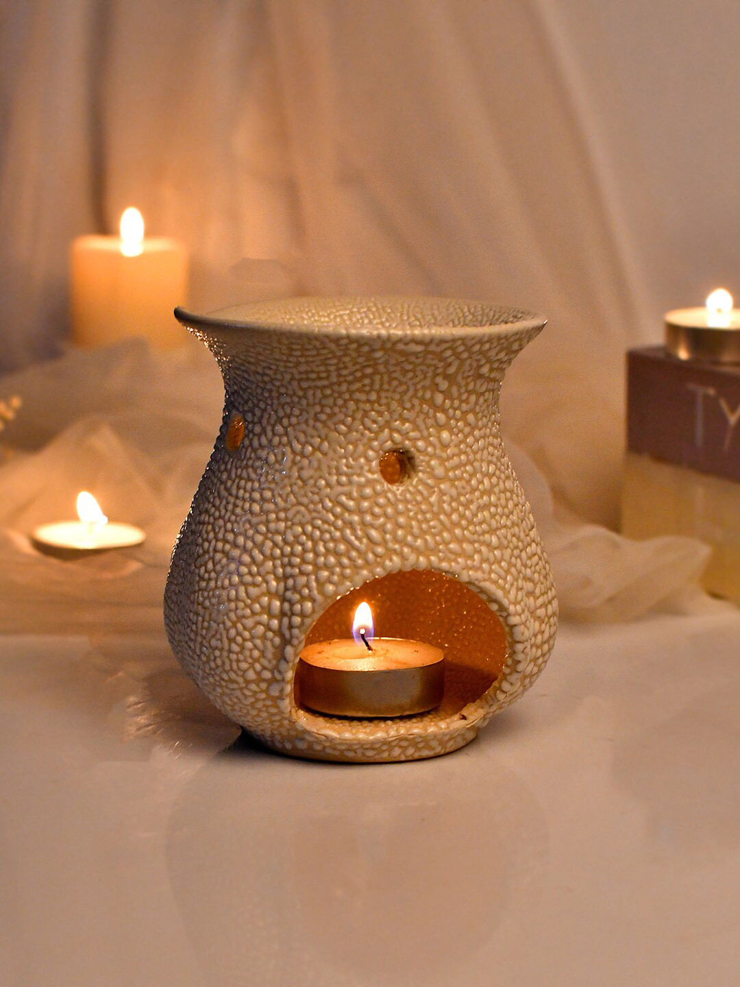 TAYHAA White & Beige Ceramic Bliss Aroma Oil Diffuser