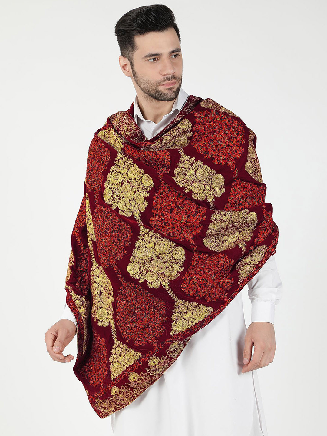 Moda Chales Men Embroidered Velvet Shawl